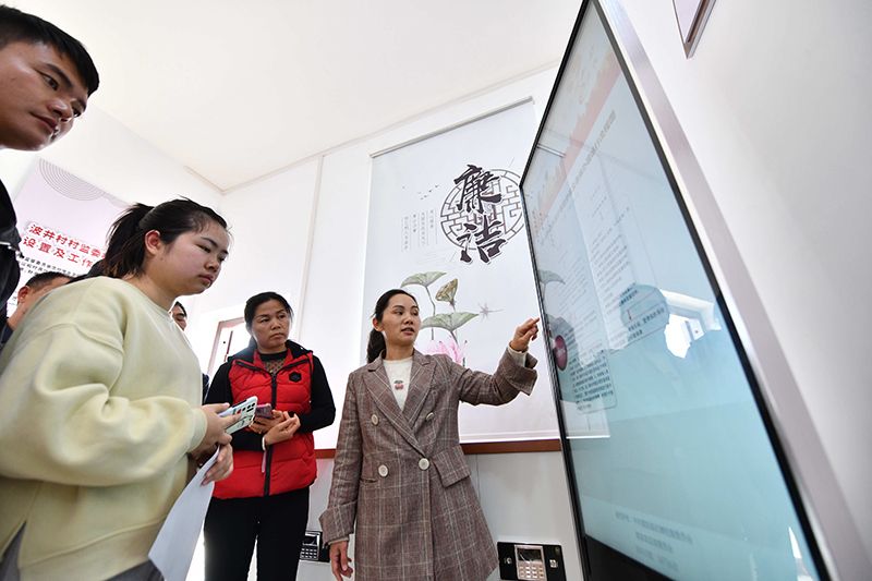 堅(jiān)定執(zhí)著打好黨風(fēng)廉政建設(shè)和反腐敗斗爭攻堅(jiān)戰(zhàn)持久戰(zhàn)——從十九屆中央紀(jì)委六次全會看全面從嚴(yán)治黨向縱深推進(jìn)